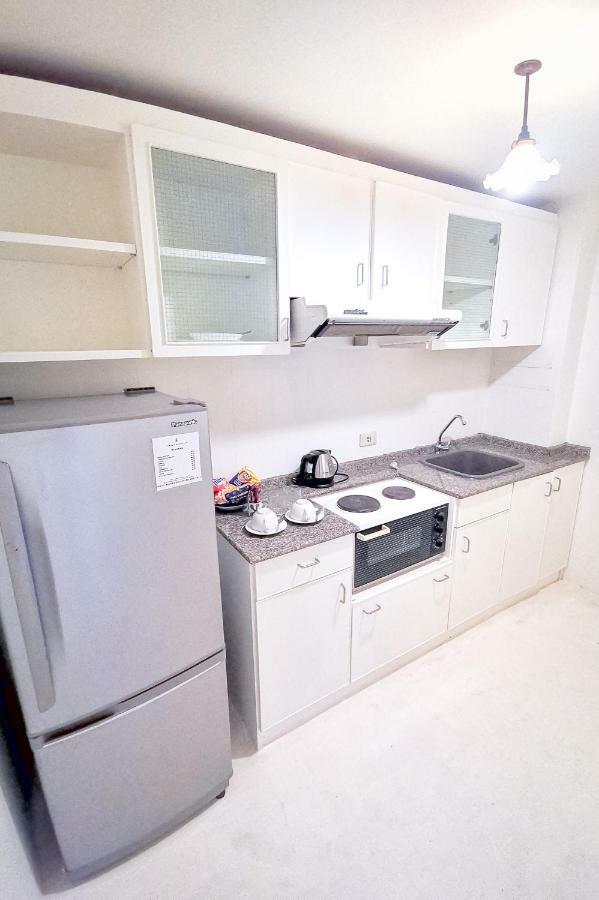 Vimala Residence (Adults Only) กรุงเทพมหานคร ภายนอก รูปภาพ